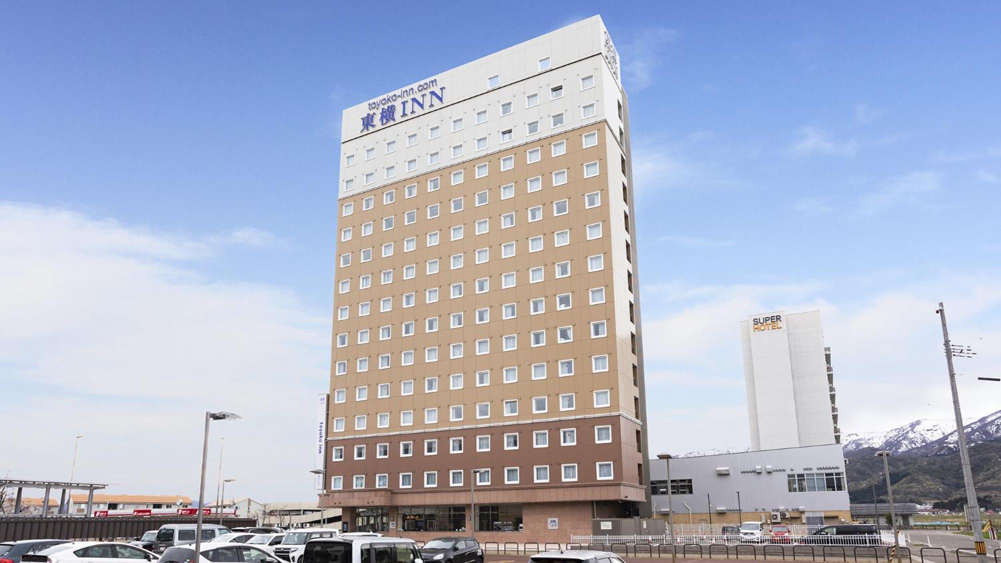 Toyoko Inn Joetsu Myoko Eki Nishi Guchi Bagian luar foto